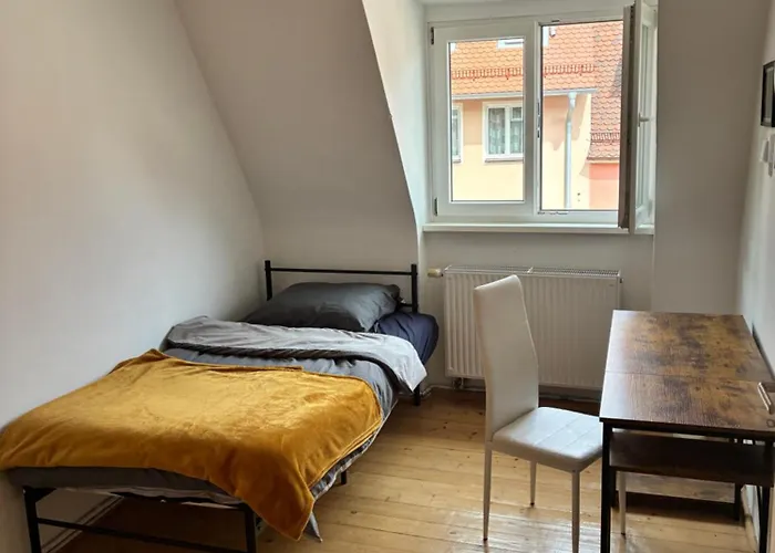 Loft Near The Castle, Private - Shared Spaces And Bathroom Kwatera prywatna Norymberga